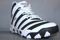 画像2: Reebok(リーボック) Tech 90s Train Big Hurt White Black Logo Limited  (2)