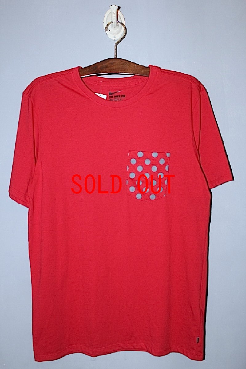 画像1: Nike(ナイキ)Pocket Dot Tee Red (1)