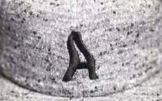 画像2: Akomplice(アコンプライス) Wavy A Logo Strapback Cap キャップ (2)