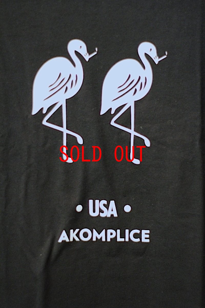 画像2: Akomplice(アコンプライス) Black Flamingos S/S Tee フラミンゴ Tシャツ (2)