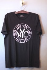 画像1: DKNY(ダナキャラン ニューヨーク) Vintage Token Coin Logo S/S Tee Black (1)