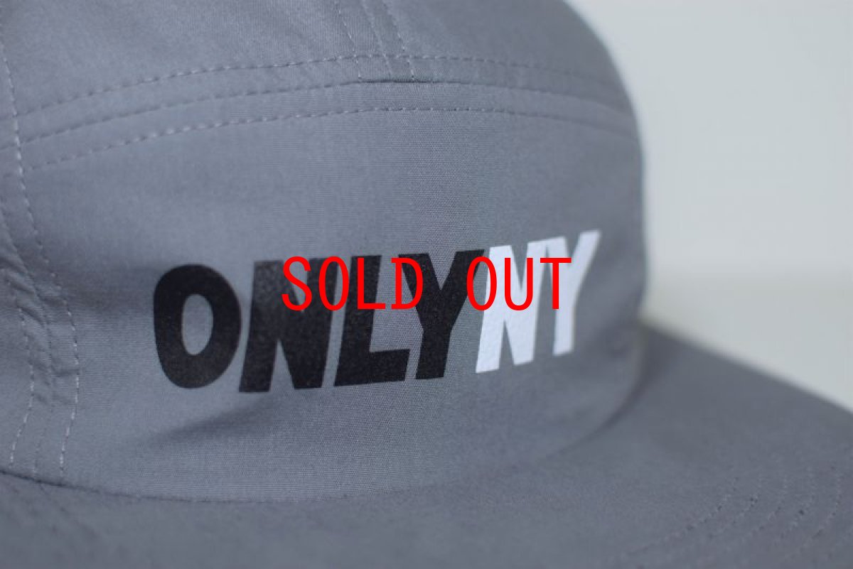 画像2: Only NY (オンリーニューヨーク) COMPETITION 5-PANEL Cap Grey Strapback Hat Sport Camp キャンプ キャップ Logo ロゴ スポーツ ストラップバック キャップ (2)