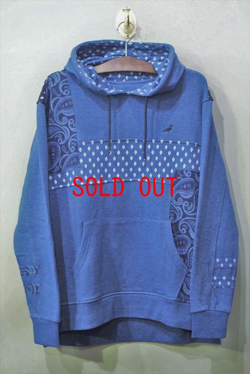 画像1: Staple Design(ステイプル デザイン) Academy Pullover Hoodie Indigo Navy アカデミー プルオーバー フーディー パーカー ピジョン インディゴ 総柄  (1)