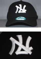 画像1: 9Forty 西鉄 ライオンズ 日本プロ野球 旧ロゴ Logo Black White 埼玉 西武 Official (1)