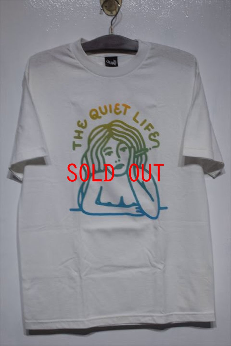 画像2: The Quiet Life (クワイエット ライフ) S/S Smoking Girl Tee 半袖 Tシャツ (2)