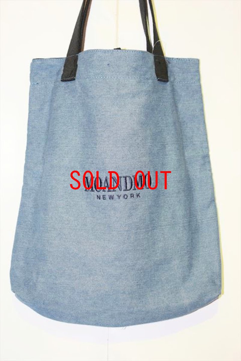 画像1: Mo'&Mo' NewYork(モーアンドモー ニューヨーク) Logo Denim Tote Bag デニム トートバッグ (1)