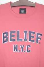 画像2: Belief (ビリーフ) College Logo S/S Tee Cumin カレッジ ロゴ 半袖 Tシャツ (2)
