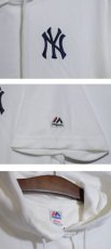 画像3: Majestic(マジェスティック) New York Yankees Pile S/S Hooded Tee White ニューヨーク ヤンキース パイル フード Tシャツ (3)