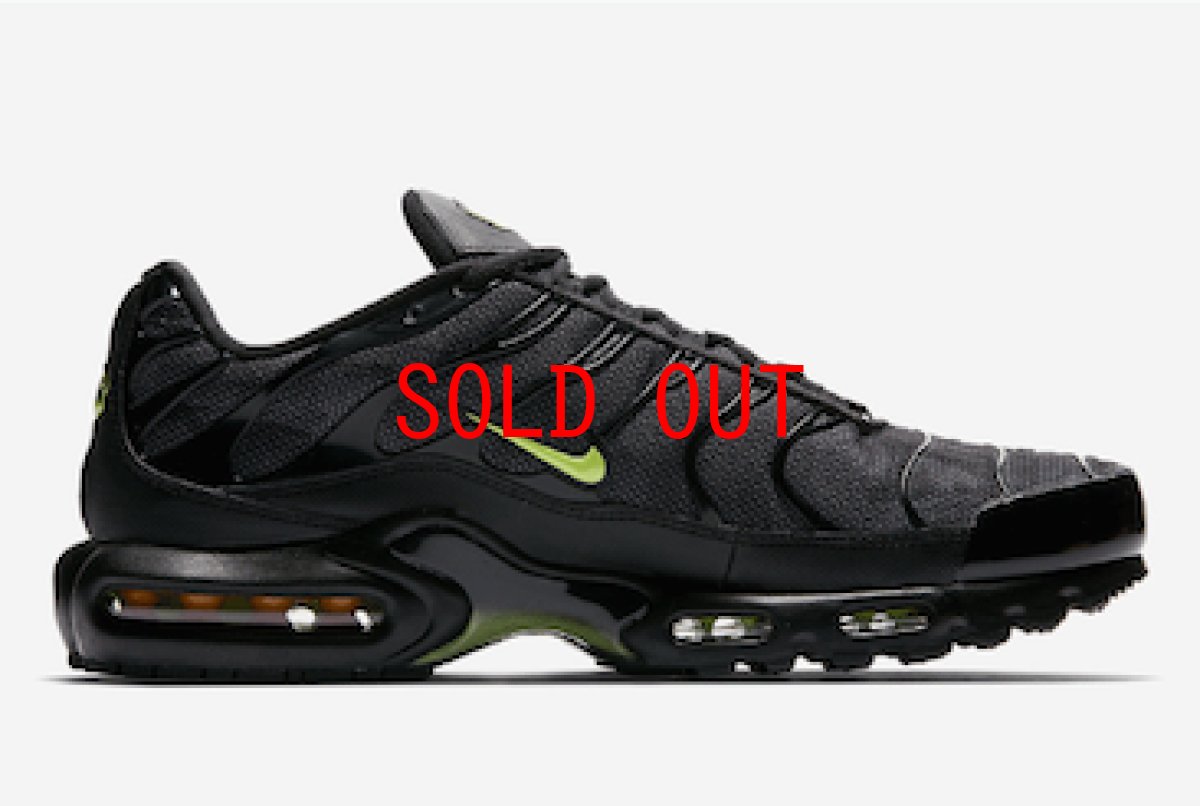 画像1: Nike(ナイキ) Air Max Plus SE Black Volt Glow Wolf Grey Camo Sneaker スニーカー 靴 エアマックス プラス  (1)