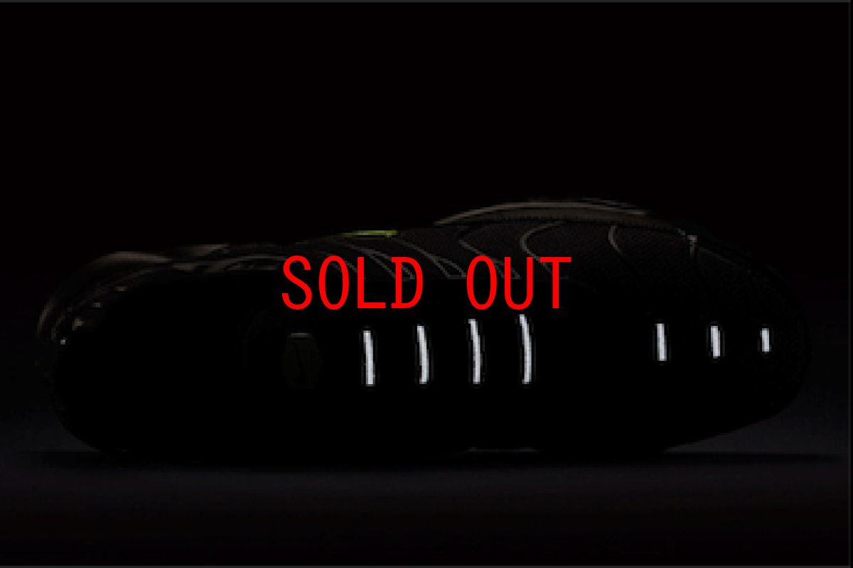 画像2: Nike(ナイキ) Air Max Plus SE Black Volt Glow Wolf Grey Camo Sneaker スニーカー 靴 エアマックス プラス  (2)