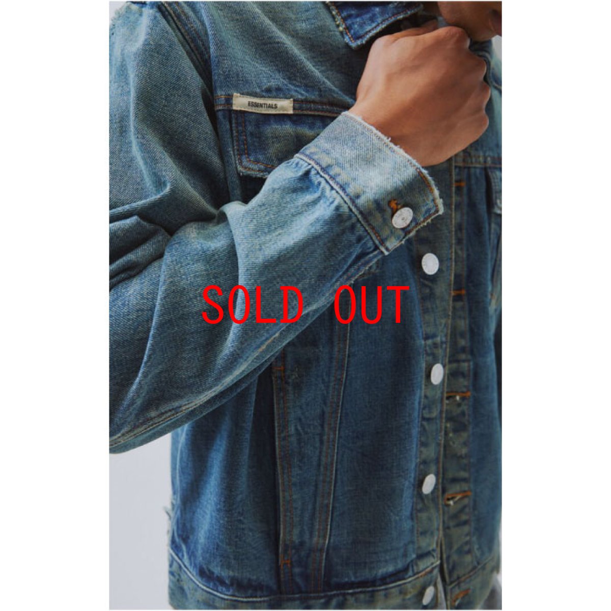 画像5: FOG Fear Of God ( エフオージー フィア オブ ゴッド ) Essentials Logo Boxy Denim Jacket エッセンシャルズ  (5)