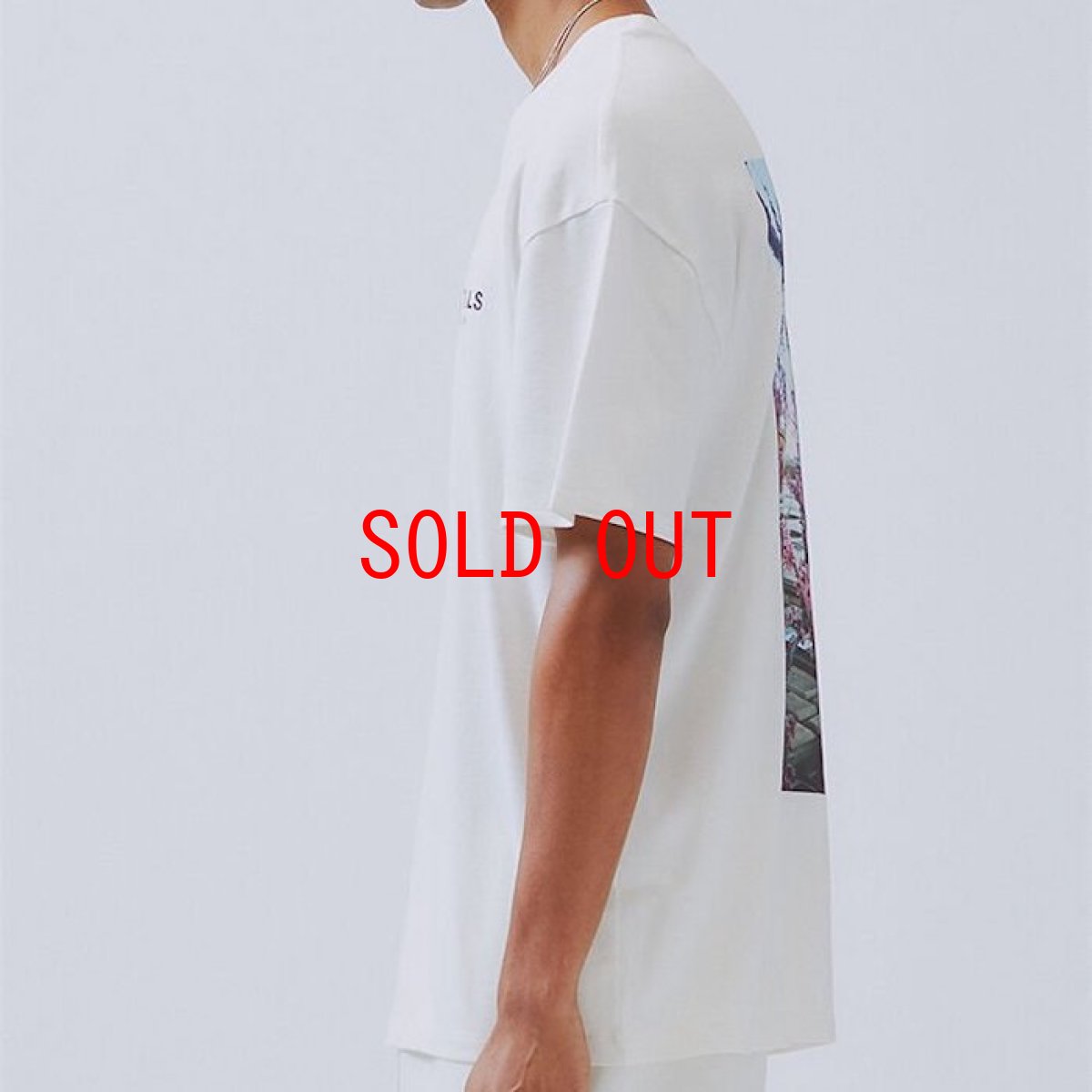 画像5: FOG Fear Of God ( エフオージー フィア オブ ゴッド ) Essentials Boxy Photo Series S/S logo Tee Short Sleeve T-Shirts Tシャツ エッセンシャルズ  (5)