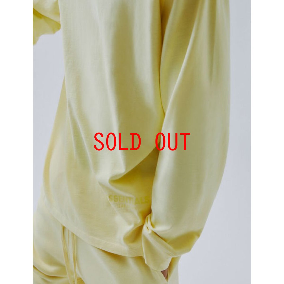 画像4: FOG Fear Of God ( エフオージー フィア オブ ゴッド ) Essentials Boxy L/S  Tee Tシャツ エッセンシャルズ  (4)