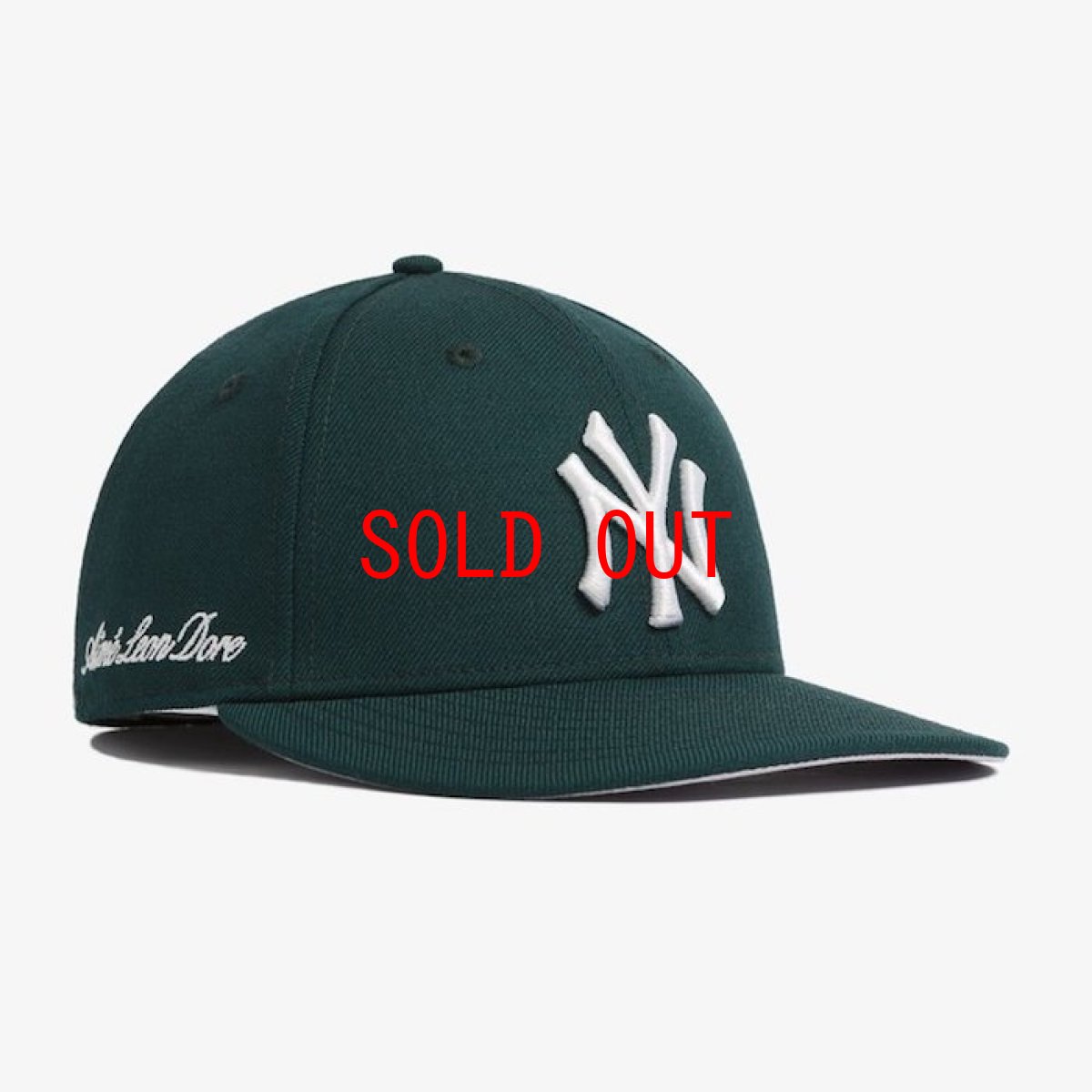 画像1: × New Era (ニューエラ) LP 59Fifty Cap NewYork Yankees  Dark Green White ニューヨーク ヤンキース Kith ネイビー ホワイト (1)