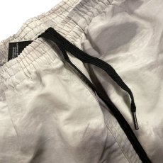 画像3: Travis Scott Trails Nylon Shorts トレイル ナイロン ケミカル ウォッシュ ショーツ トラヴィス スコット White Grey ホワイト グレー (3)