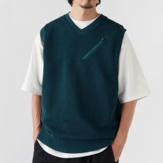 画像5: Kanokost V- Neck Vest カノコ Vネック ベスト ジップ ポケット Green (5)