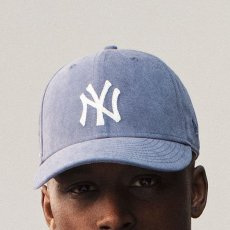 画像1: × Aime Leon dore LP 59Fifty Cap NewYork Yankees Brushed Nylon Beige エメ レオン ドレ　ニューヨーク ヤンキース キャップ 帽子 Kith ベージュ (1)