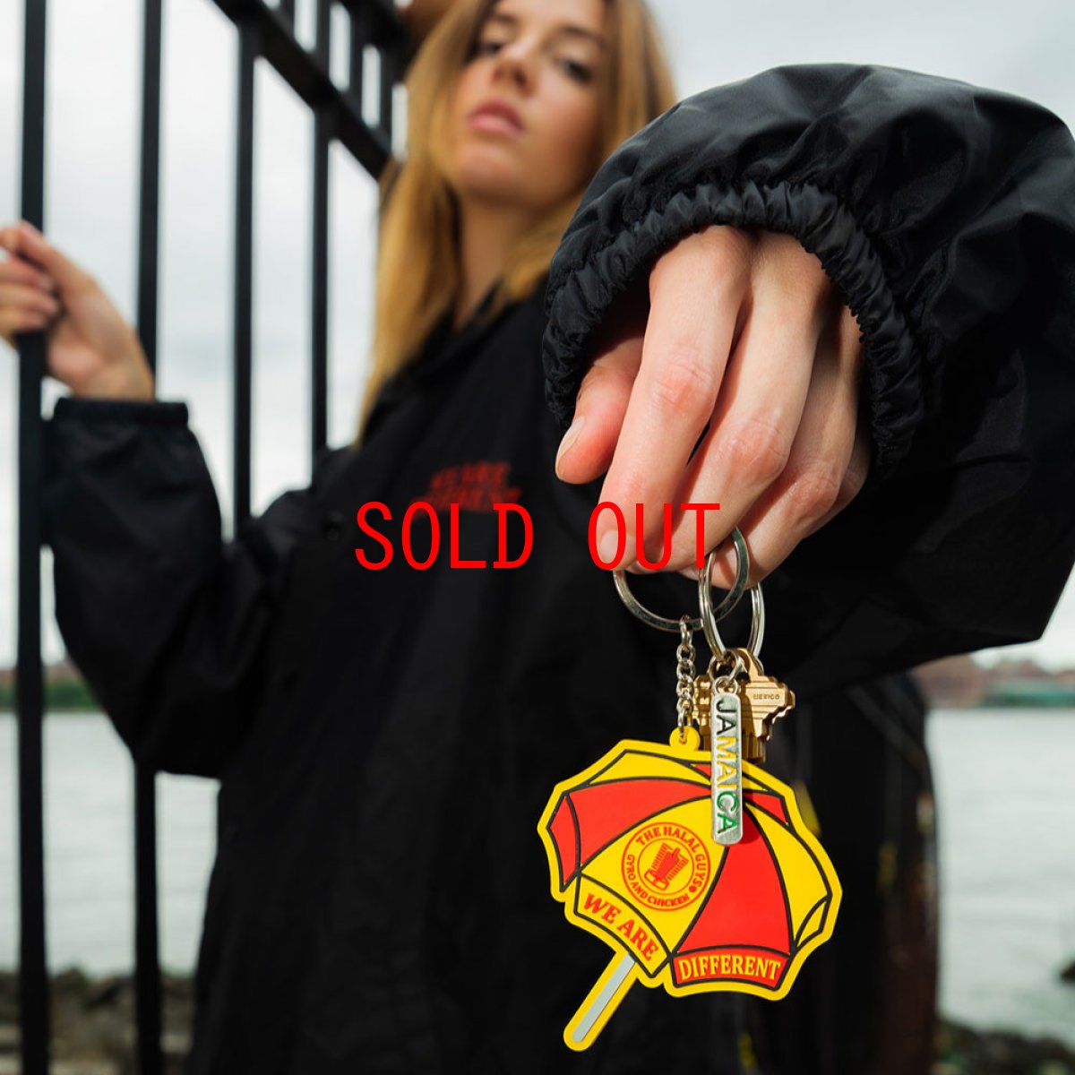 画像4: × The Halal Guy Umbrella Rubber Key Chain ハラル ガイズ キーホルダー Yellow  (4)