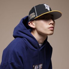 画像1: × New Era LF Logo 59Fifty World Champs 2Tone Fitted Cap ニューエラ パイピング キャップ 帽子 (1)