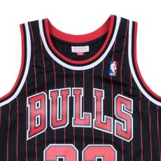 画像4: Chicago Bulls NBA Swingman Alternate Jersey Scottie Pippen 95-96 シカゴ ブルズ スコッティ ピッペン バスケットボール ゲーム シャツ (4)