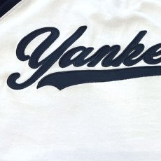 画像7: X New York Yankees Script Logo Raglan S/S Tee ニューヨーク ヤンキース 半袖 ラグラン Tシャツ 公式 Official  (7)