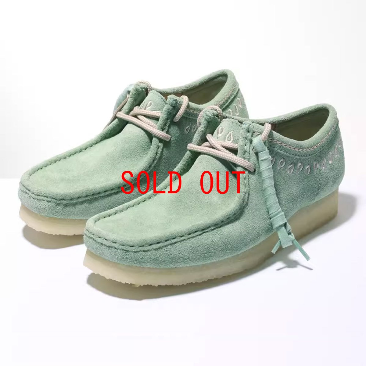 画像2: Clarks Originals Wallabee Lo Green Embroidery クラークス オリジナルズ ワラビー ロー グリーン エンブロイダリー スエード クレープソール メンズ (2)