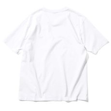 画像2: Old English Logo S/S Pigment Dyed Tee WHT オールドイングリッシュ ピグメント ロゴ 半袖 Tシャツ (2)