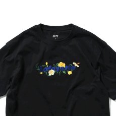 画像4: LFYT × Shellter フラワーロゴ刺繍Tシャツ ブラック  / Lafayette Flower Logo Tee【シェルター沖縄限定】 (4)