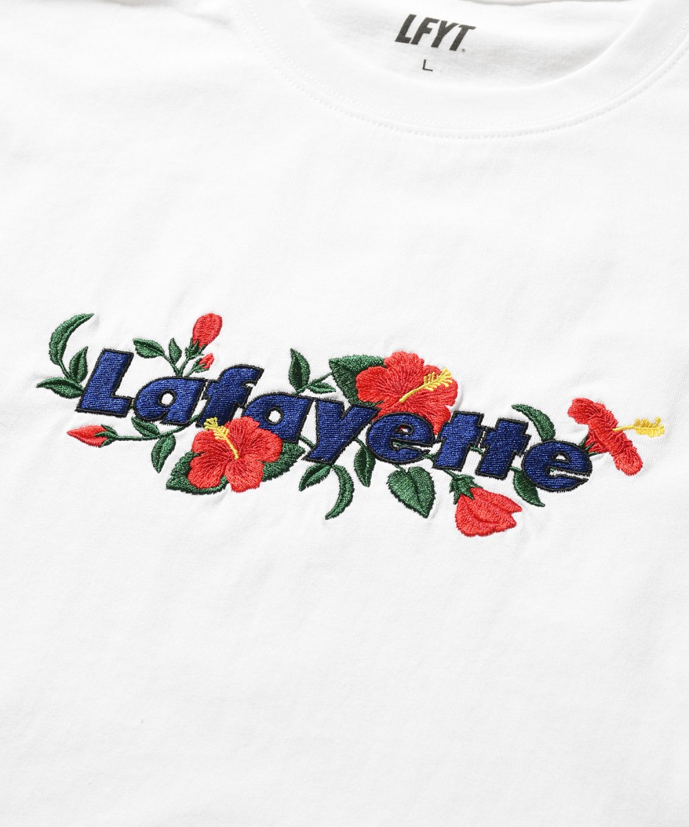 画像4: LFYT × Shellter フラワーロゴ刺繍Tシャツ ホワイト / Lafayette Flower Logo Tee【シェルター沖縄限定】 (4)