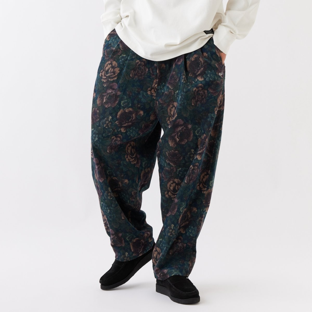 画像1: MEGABLOSSOM Corduroy Pants NVY ボタニカルプリント コーデュロイ パンツ (1)