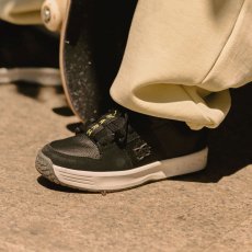 画像1: GRMY ｘDC Shoes “The Swarm - Lynx Grimey” Black (1)