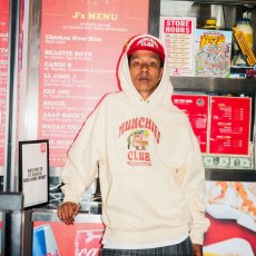 画像1: Munchies.c Sweat Hoodie ft. J's Vendor チキンオーバーライス グラフィック スウェット フーディー (1)