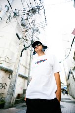 画像3: LFYT × Shellter フラワーロゴ刺繍Tシャツ ホワイト / Lafayette Flower Logo Tee 【沖縄限定 / SHELLTER EXCLUSIVE】 (3)