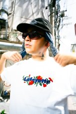 画像1: LFYT × Shellter フラワーロゴ刺繍Tシャツ ホワイト / Lafayette Flower Logo Tee 【沖縄限定 / SHELLTER EXCLUSIVE】 (1)