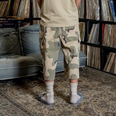 画像3: Interbreed Cropped Camouflage Shorts Desert Camo カモフラージュ カーゴ ショーツ 8分丈 パンツ (3)