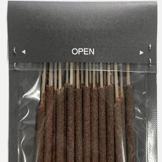 画像4: Interbreed Original Incense “East Tokyo” Cedarwood Palosanto Musk お香 オリジナル インセンス 15cm スティック 20本入り (4)