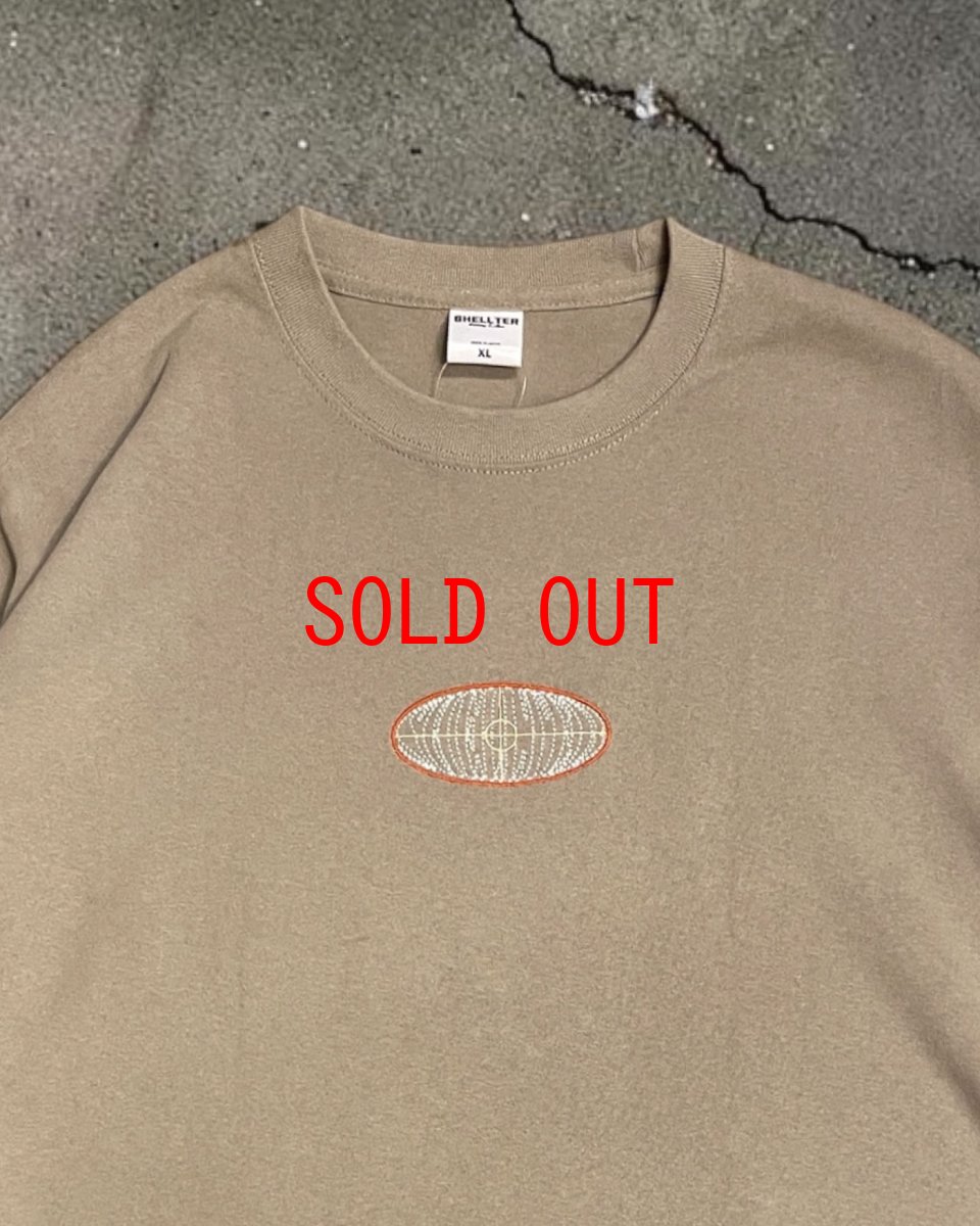 画像3: 【Shellter 沖縄 Tシャツ メンズファッション】Oval S/S Embroidery Logo Tee Sand Beige シェルター 半袖 シャツ (3)