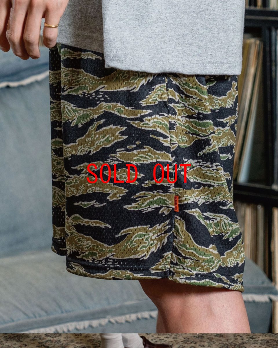 画像8: Interbreed Airy Training Mesh Shorts トレーニング メッシュ ショーツ タイガーカモ 迷彩 ハーフパンツ (8)