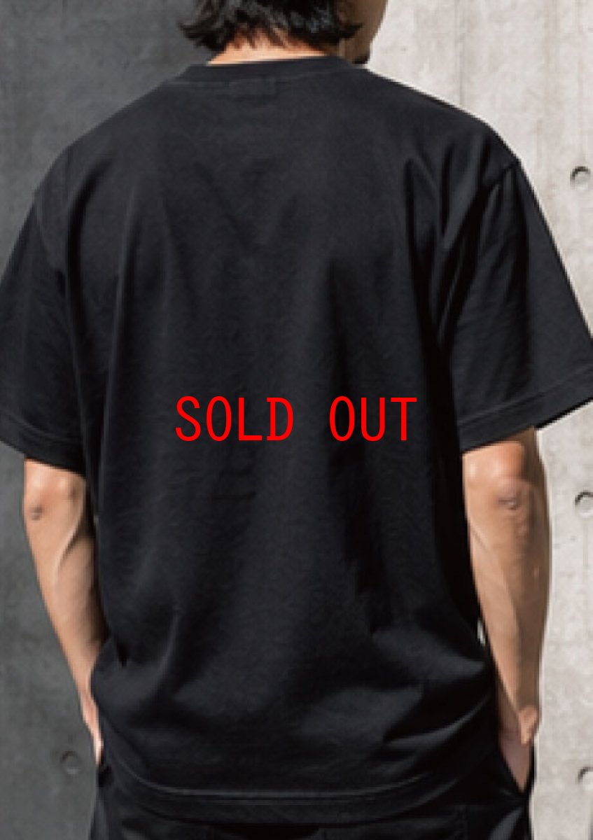 画像3: 【Shellter 沖縄 Tシャツ メンズファッション】 Original EMB Logo S/S Tee Black シェルター 半袖 シャツ 同色刺繍 (3)