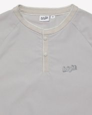 画像4: Haight Relaxing Snap Tee Grey ヘイト リラクシング スナップ Tシャツ ヘンリーネック リップストップ 半袖 沖縄 ストリートファッション (4)