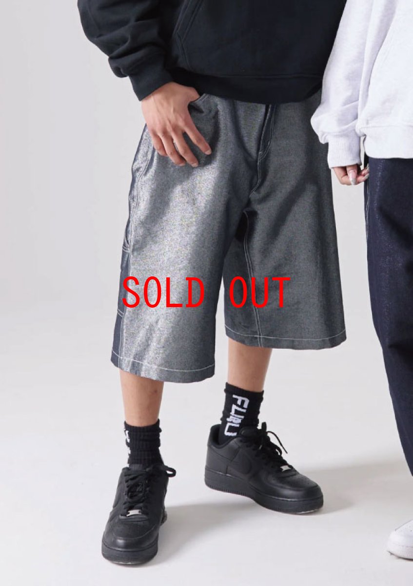 画像9: FUBU メタリック デニム ショートパンツ フブ ジーンズ ハーフパンツ ラメ Y2K 沖縄 ショートパンツ 沖縄 メンズ服 Silver (9)