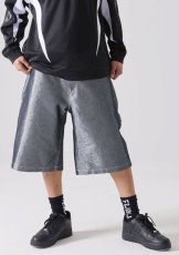画像6: FUBU メタリック デニム ショートパンツ フブ ジーンズ ハーフパンツ ラメ Y2K 沖縄 ショートパンツ 沖縄 メンズ服 Silver (6)