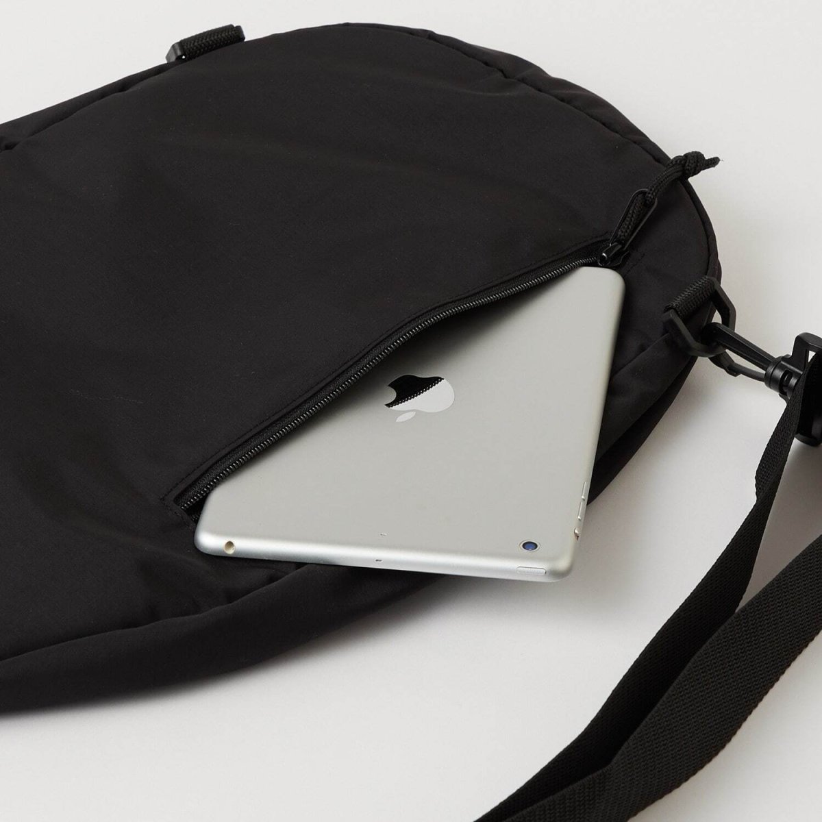 画像6: FAT (F.A.T.) RIGPAK Shoulder Bag Black クロスボディー バッグ ブラック カバン 沖縄 メンズファッション (6)