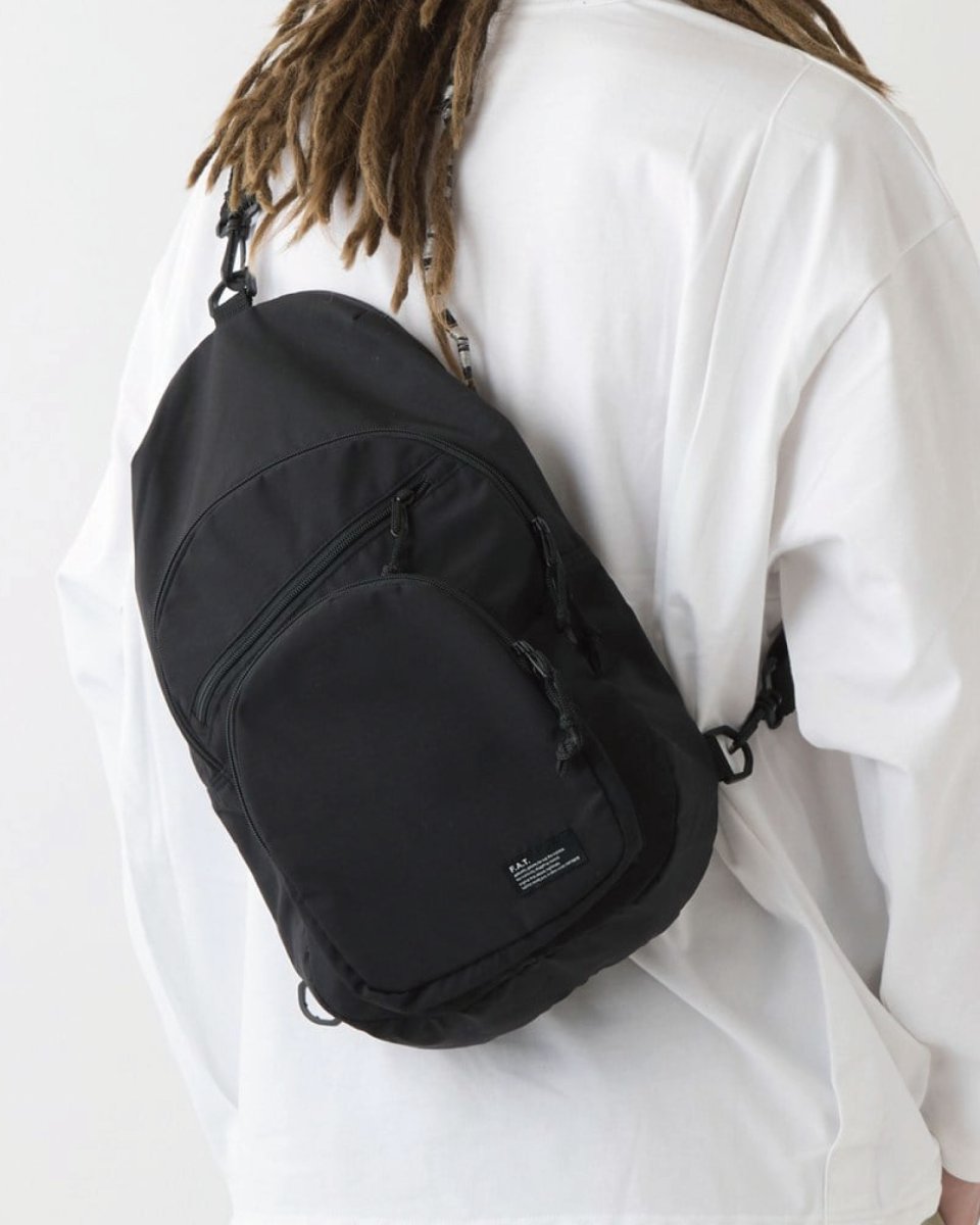 FAT (F.A.T.) RIGPAK Shoulder Bag Black