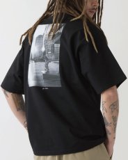 画像1: F.A.T. J.R. "PA" Black Jonathan Rentschler × Sb × F.A.T. ショートスリーブ Tシャツ (1)