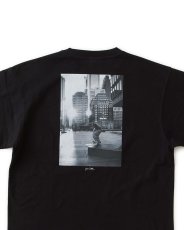 画像5: F.A.T. J.R. "PA" Black Jonathan Rentschler × Sb × F.A.T. ショートスリーブ Tシャツ (5)