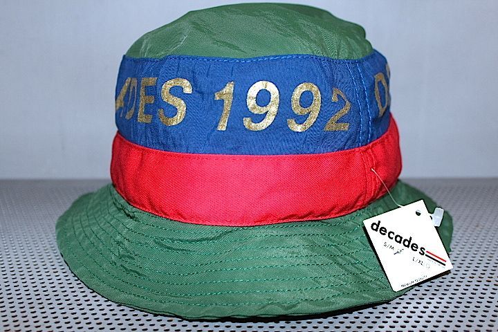decades hat