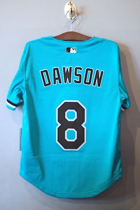 SHELLTER ONLINE SHOPはMitchell&Ness(ミッチェルアンドネス)正規取扱