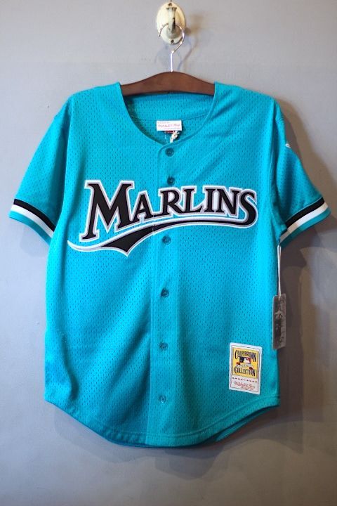 SHELLTER ONLINE SHOPはMitchell&Ness(ミッチェルアンドネス)正規取扱