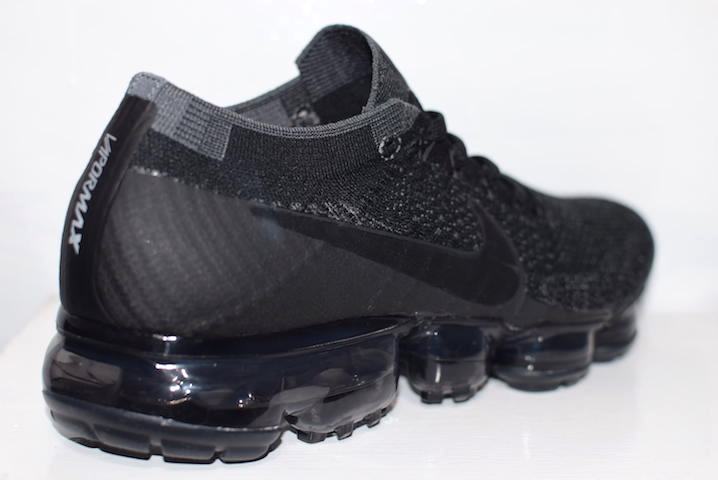 vapormax flyknit grey black